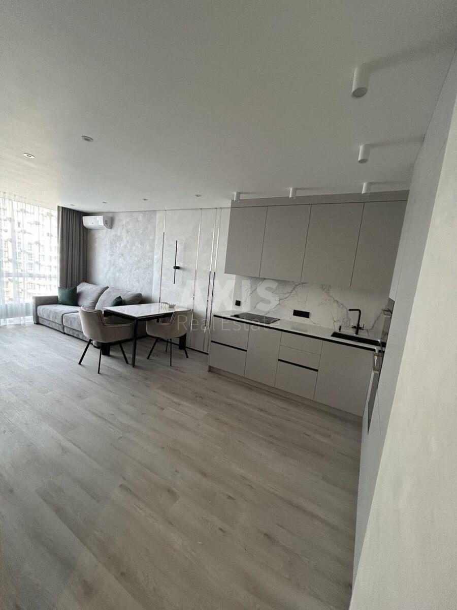 3k apartment nab. Dniprovs'ka 15634552