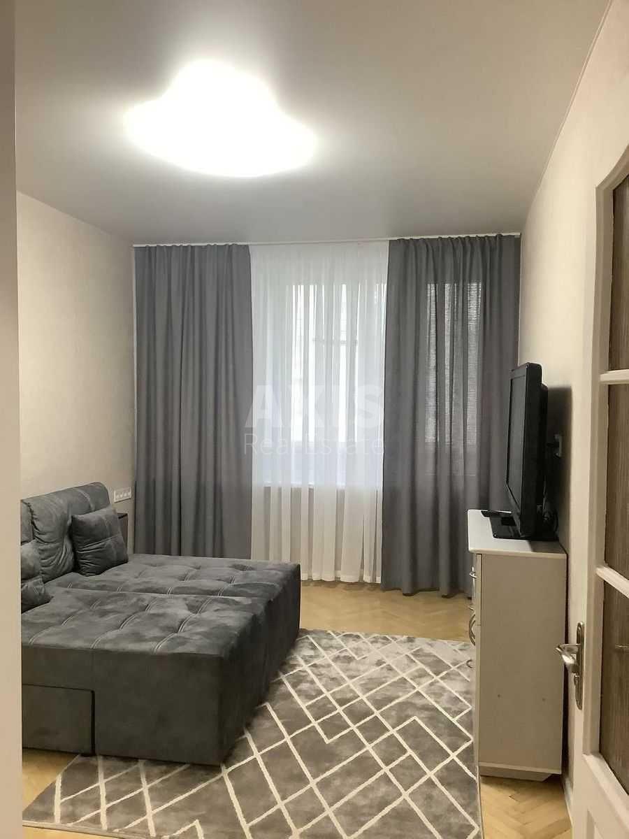 3k apartment vul. Velyka Vasyl'kivs'ka 807