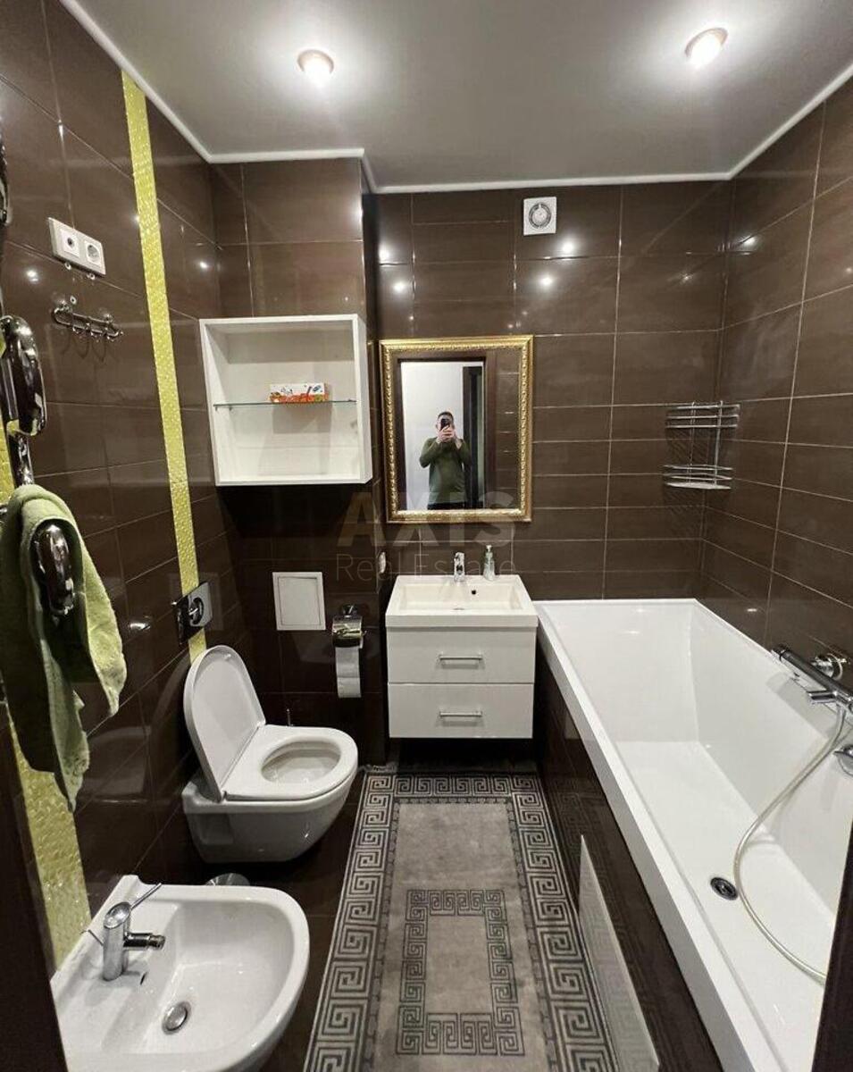 3к квартира ул. Саперно-Слободская 105