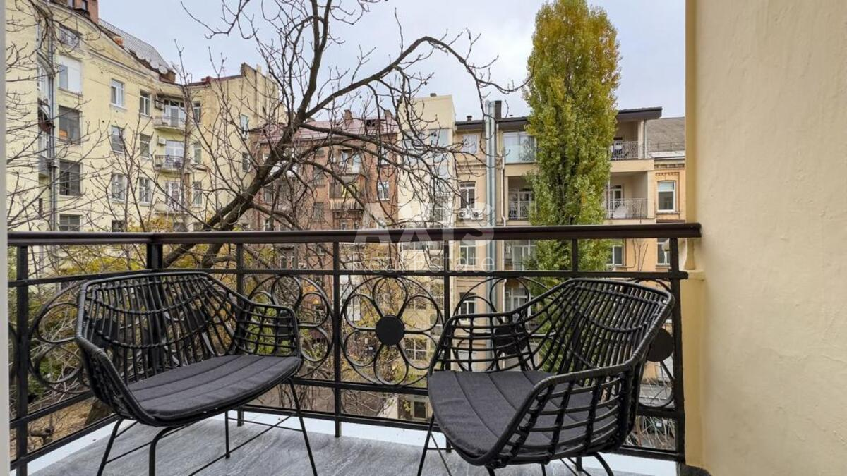 3к квартира ул. Антоновича 14б2