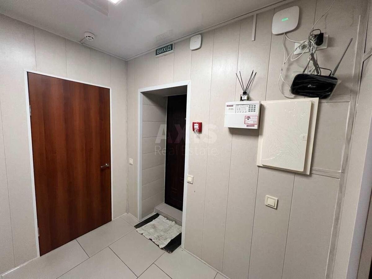 Office vul. Kyrylivs'ka 116А, 60m2604889