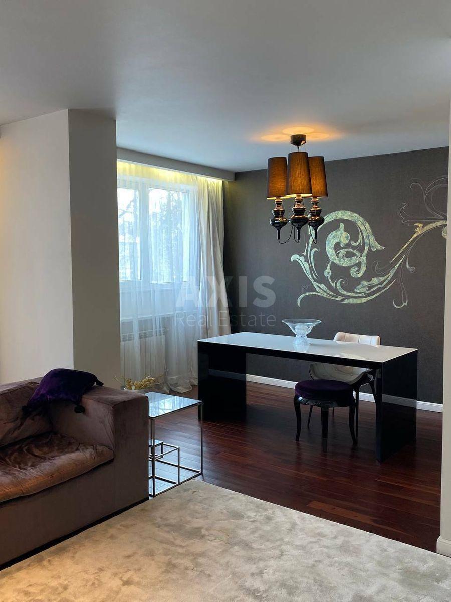 1k apartment vul. Verhovynna 351