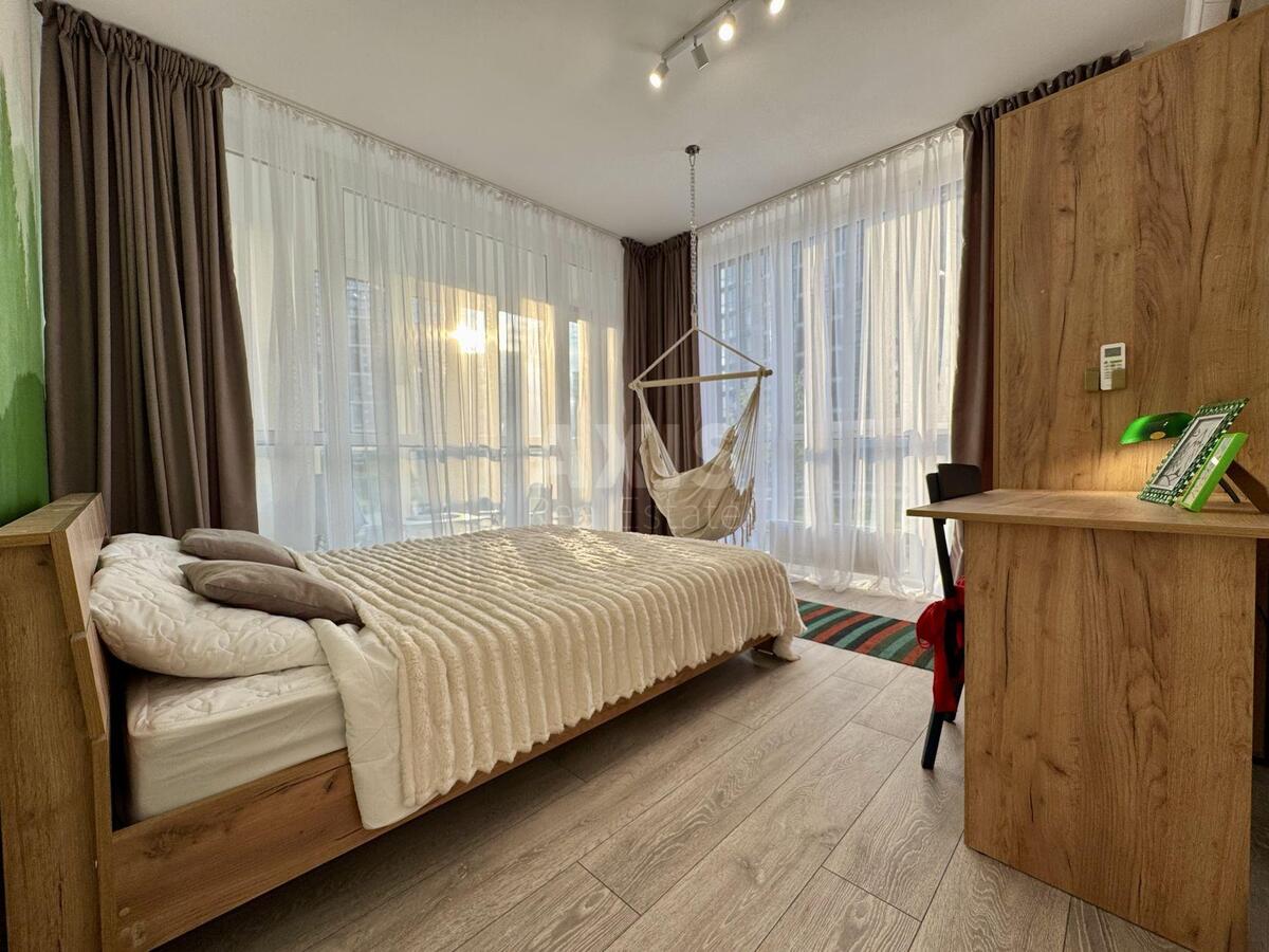 2k apartment vul. Pivnichno-Syrec'ka 24
