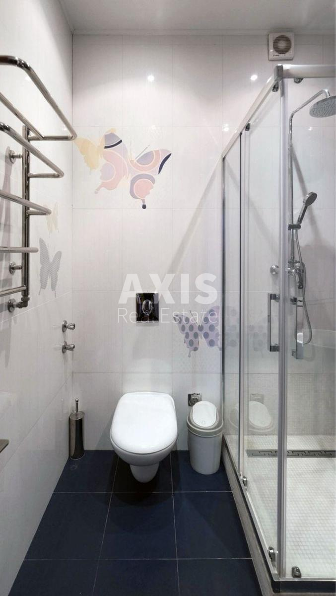 3k apartment vul. Jevgena Konoval'cja 327