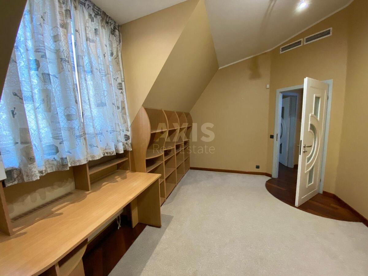 5k apartment vul. Antonovycha 7В6