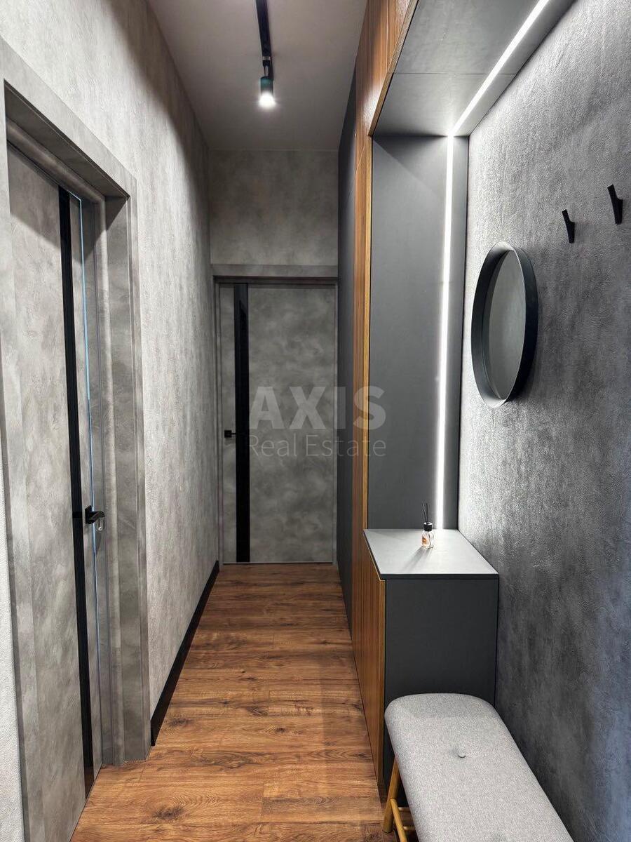 2k apartment vul. Pysarzhevs'kogo Akademika 814