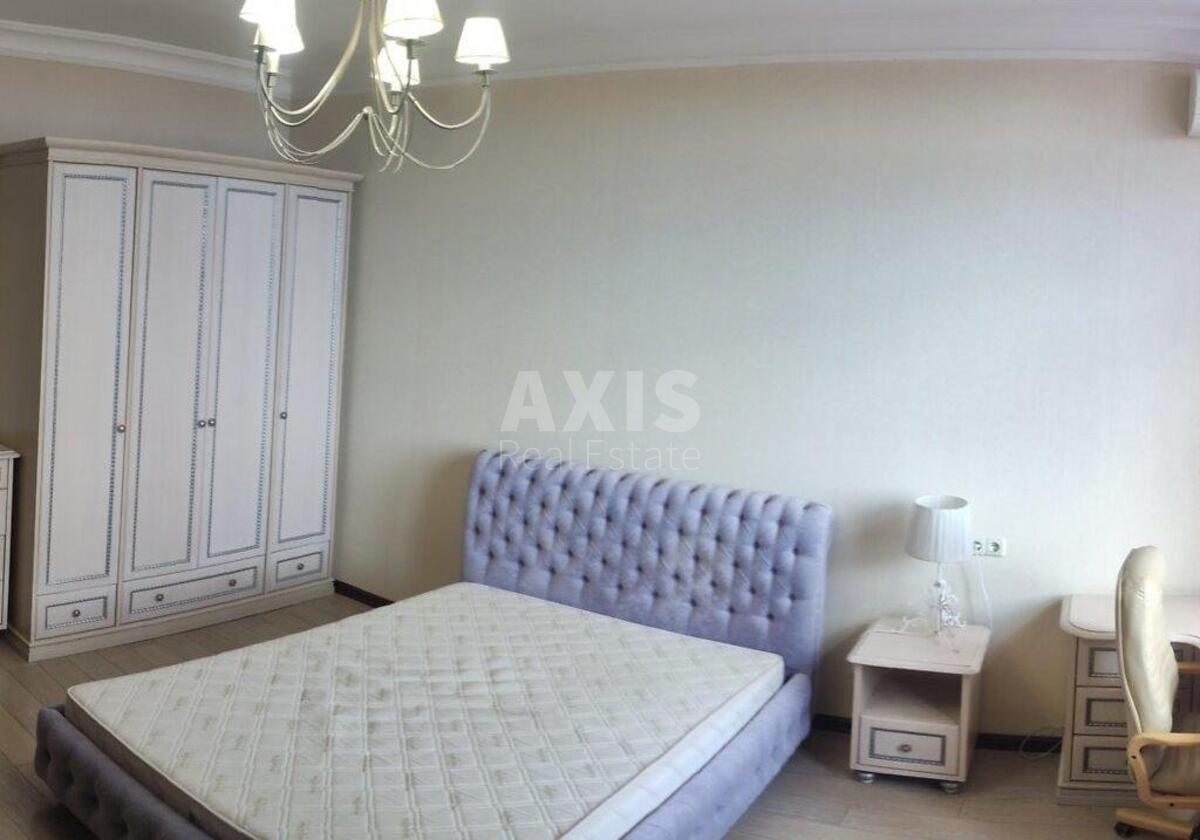 3k apartment uzv. Kudrjavs'kyj 3Б1
