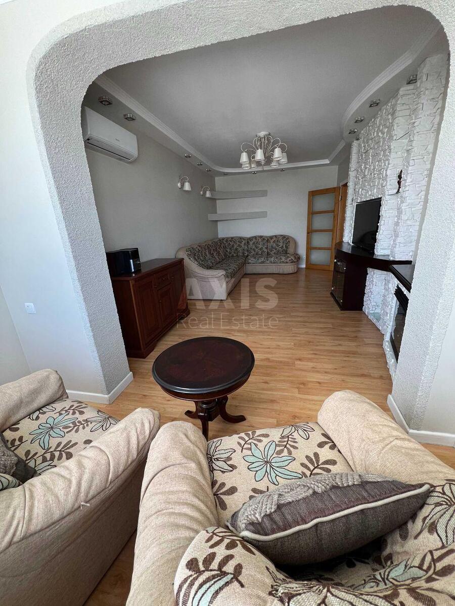 5k apartment vul. Dragomanova 14