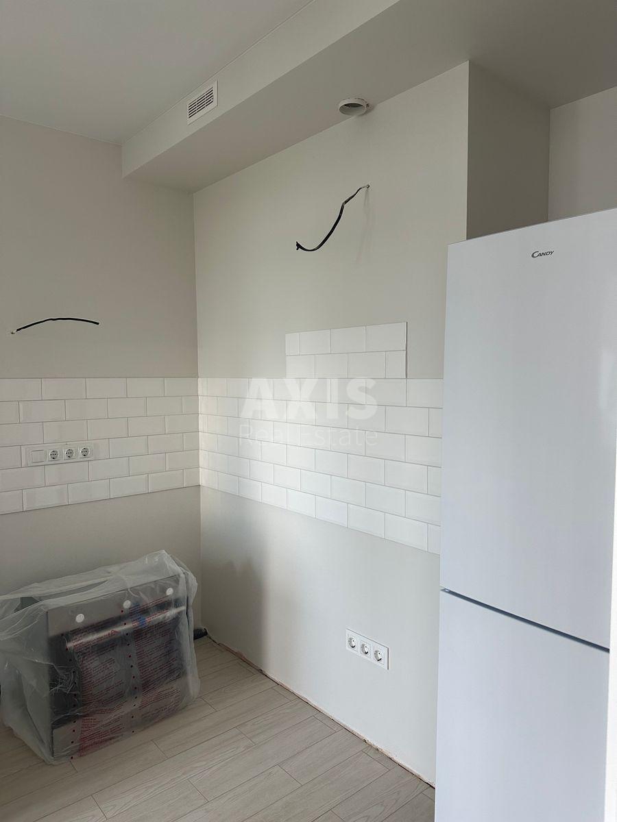 1k apartment vul. Zabolotnogo Akademika 1Б8