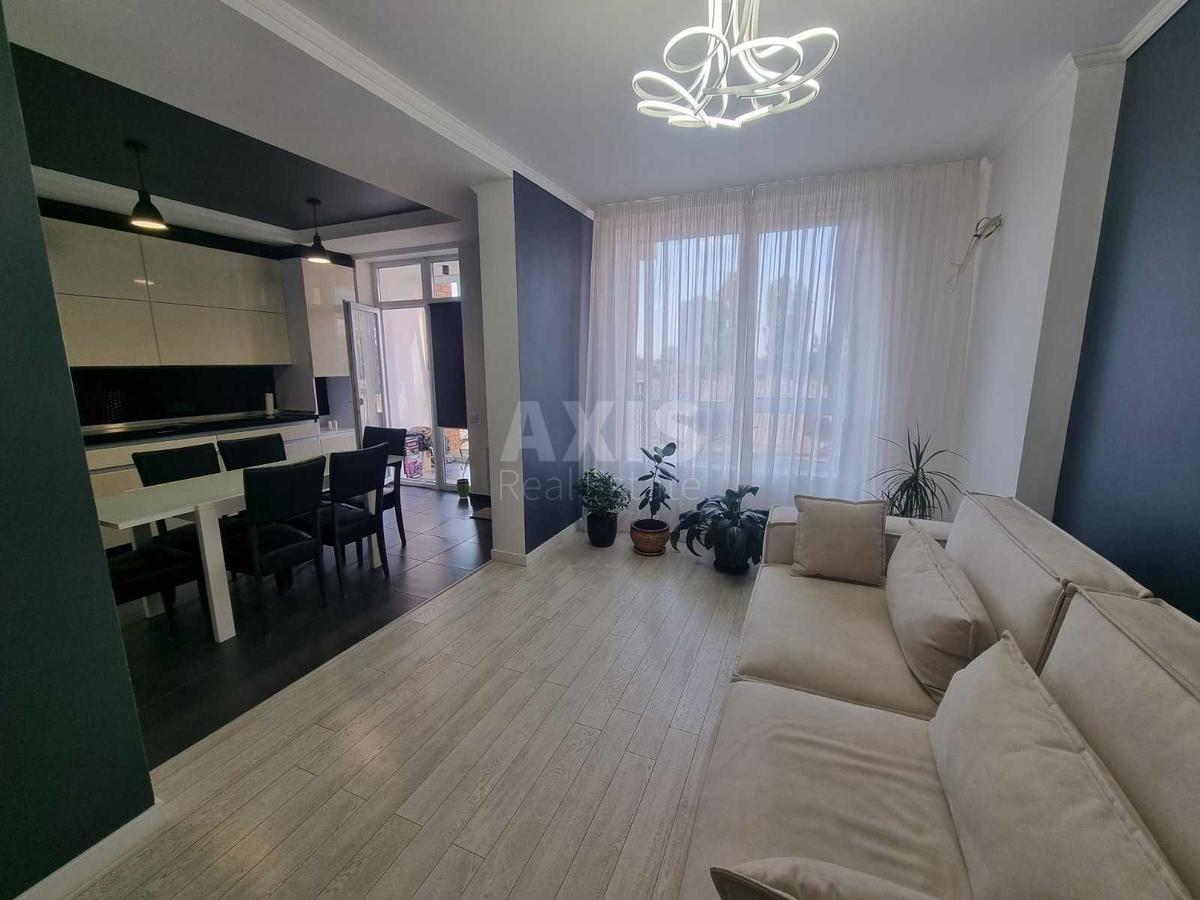 2к квартира ул. Соломенская 20В