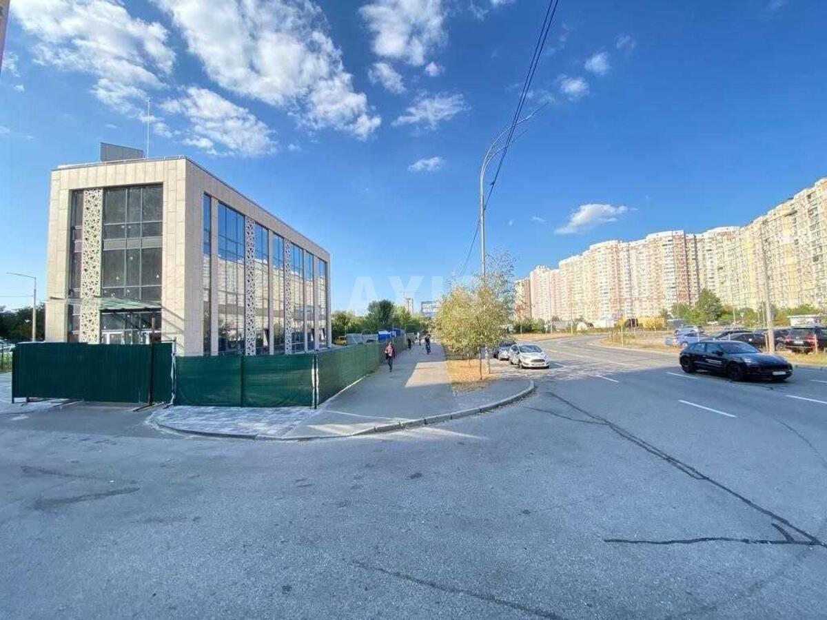 Объект сервиса пр-т Григоренко Петра 10, 2336м2608484