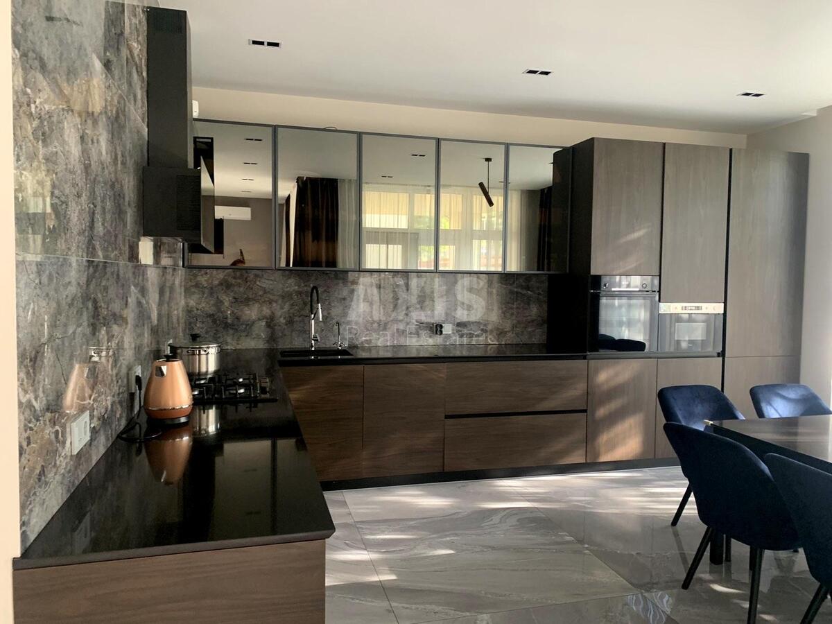 House bul. Mykoly Mikhnovskoho, 300m2, Kyiv city610391