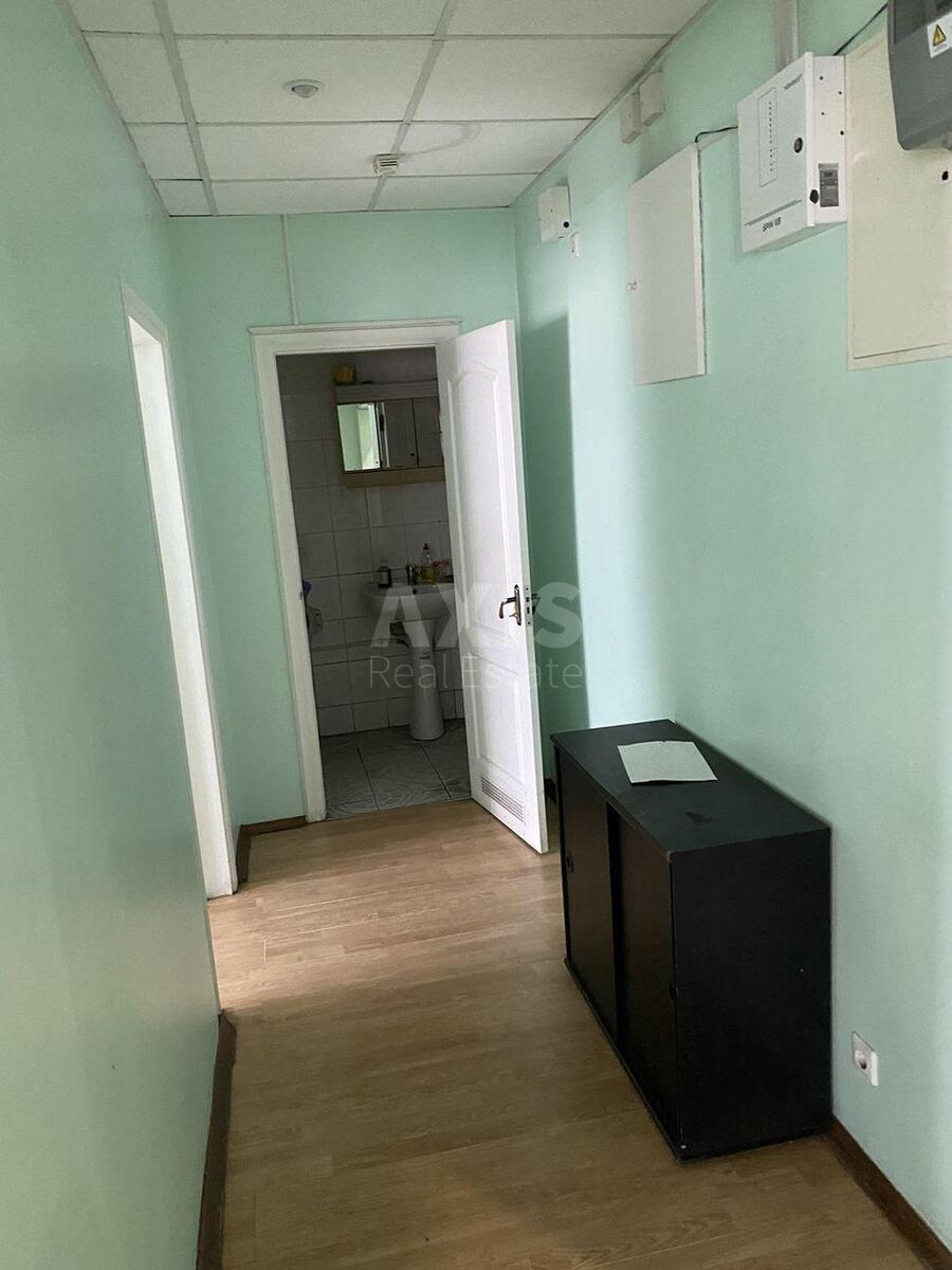 Office pr-t Lobanovs'kogo 119/2, 215m2611778