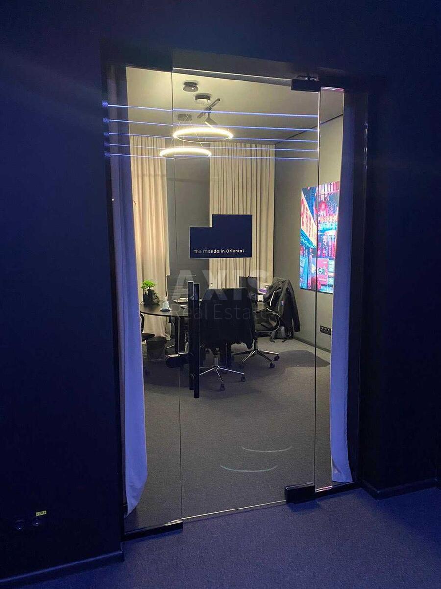 Office vul. Antonovycha 74, 680m2611958