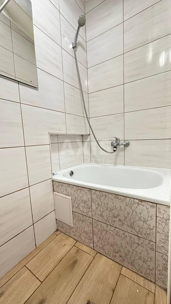 1k apartment vul. Vyshgorods'ka 104