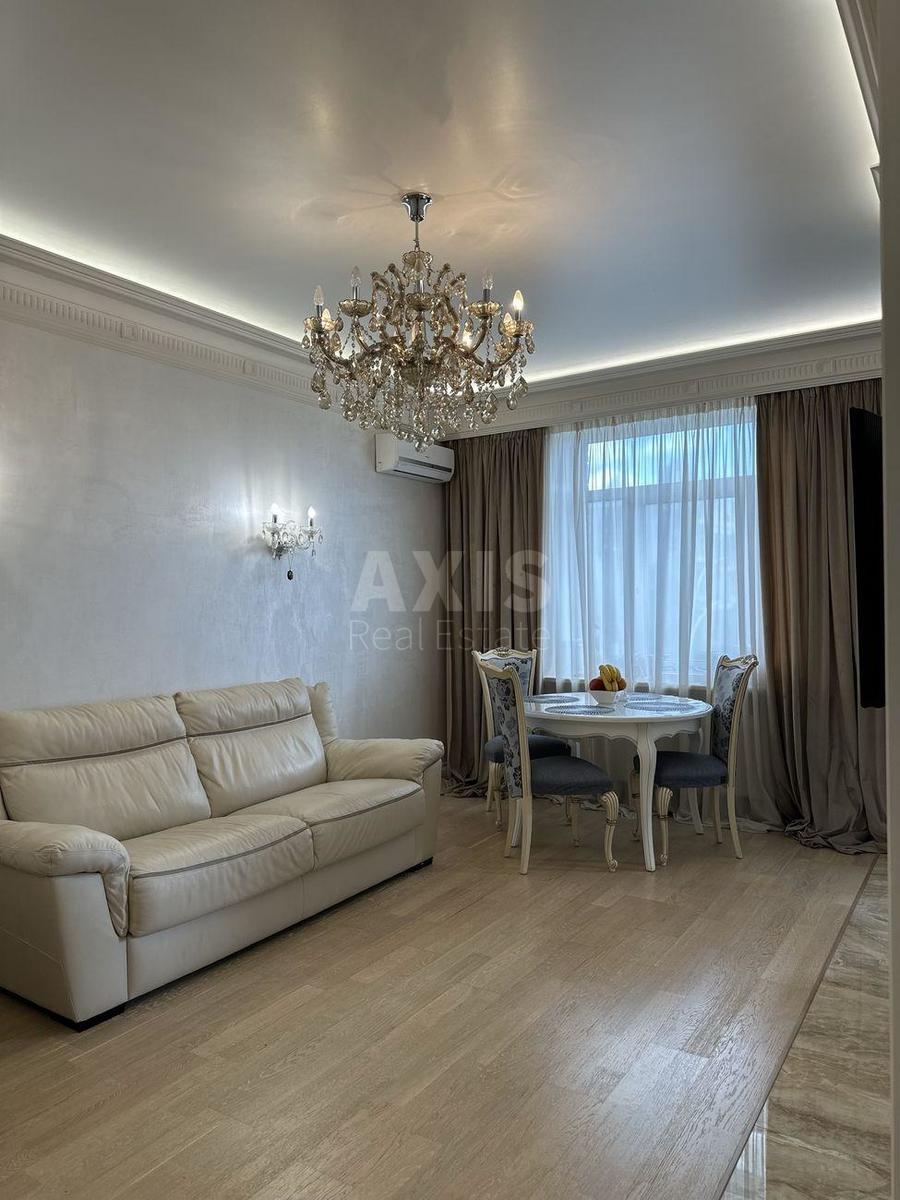 3к квартира пл. Севастопольская 22