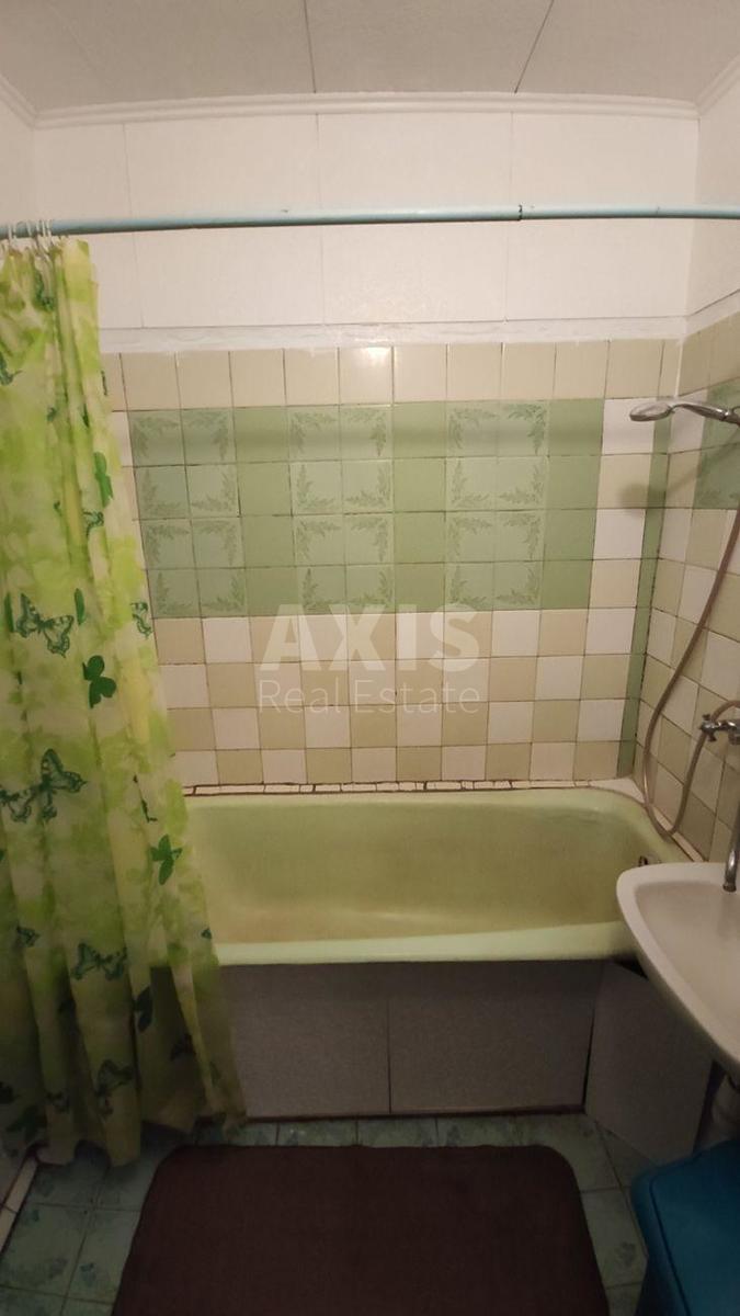 3k apartment vul. Novopol'ova 97А4