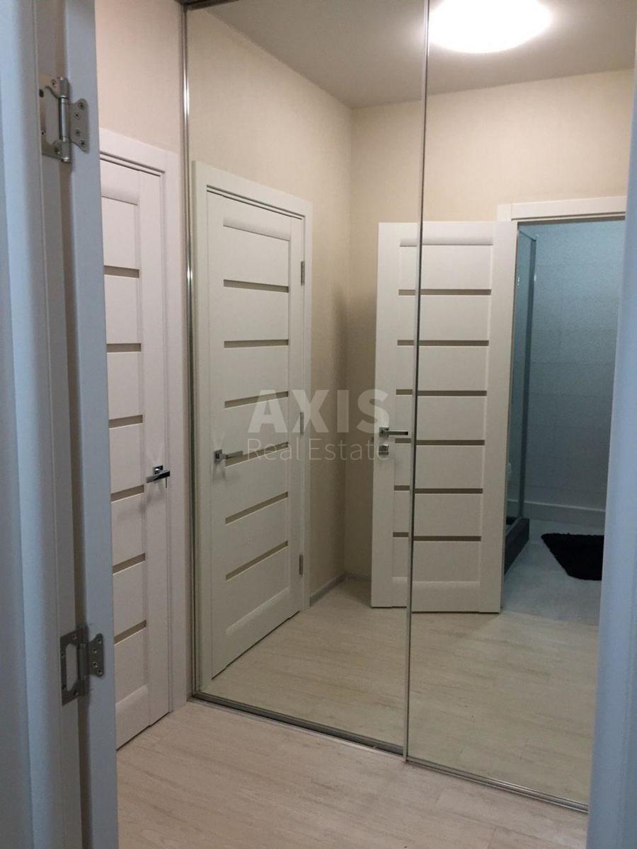 1k apartment vul. Osokors'ka 2А4