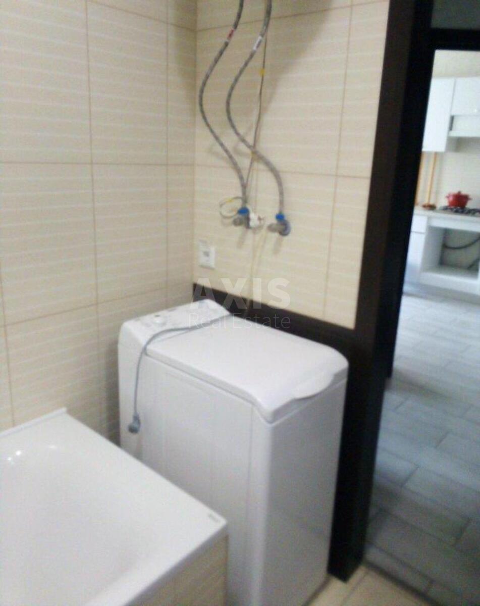 1k apartment prov. Byshivs'kyj 55