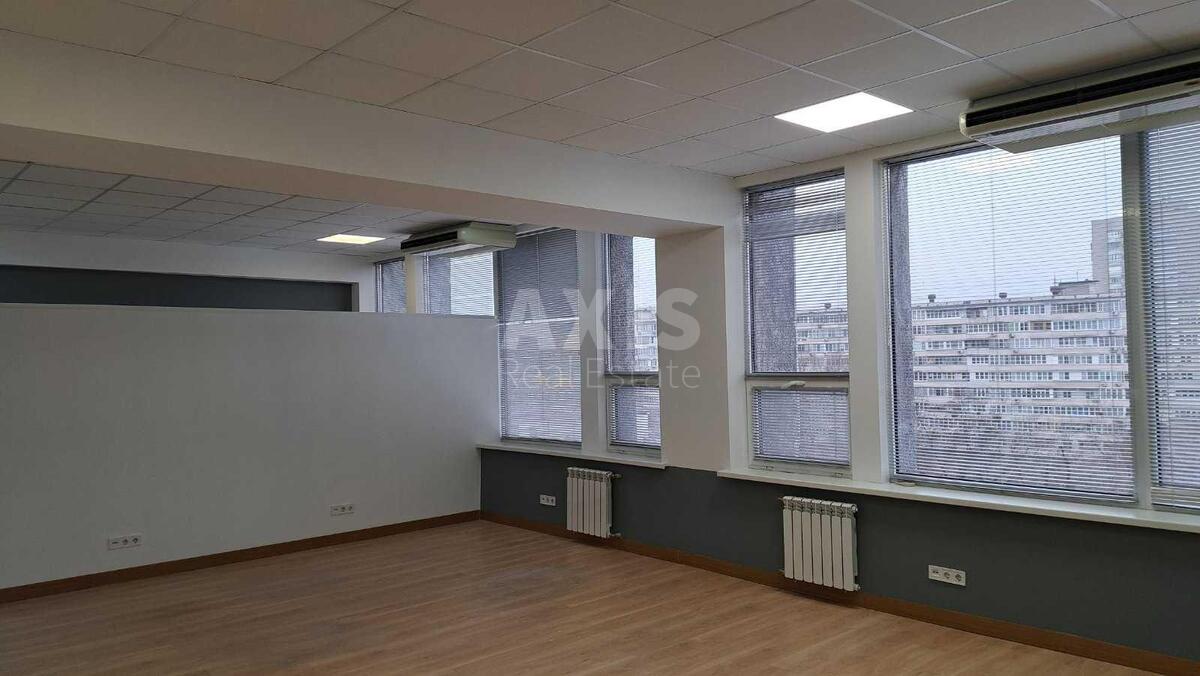 Office vul. Sverstjuka Jevgena 11, 68m2572633