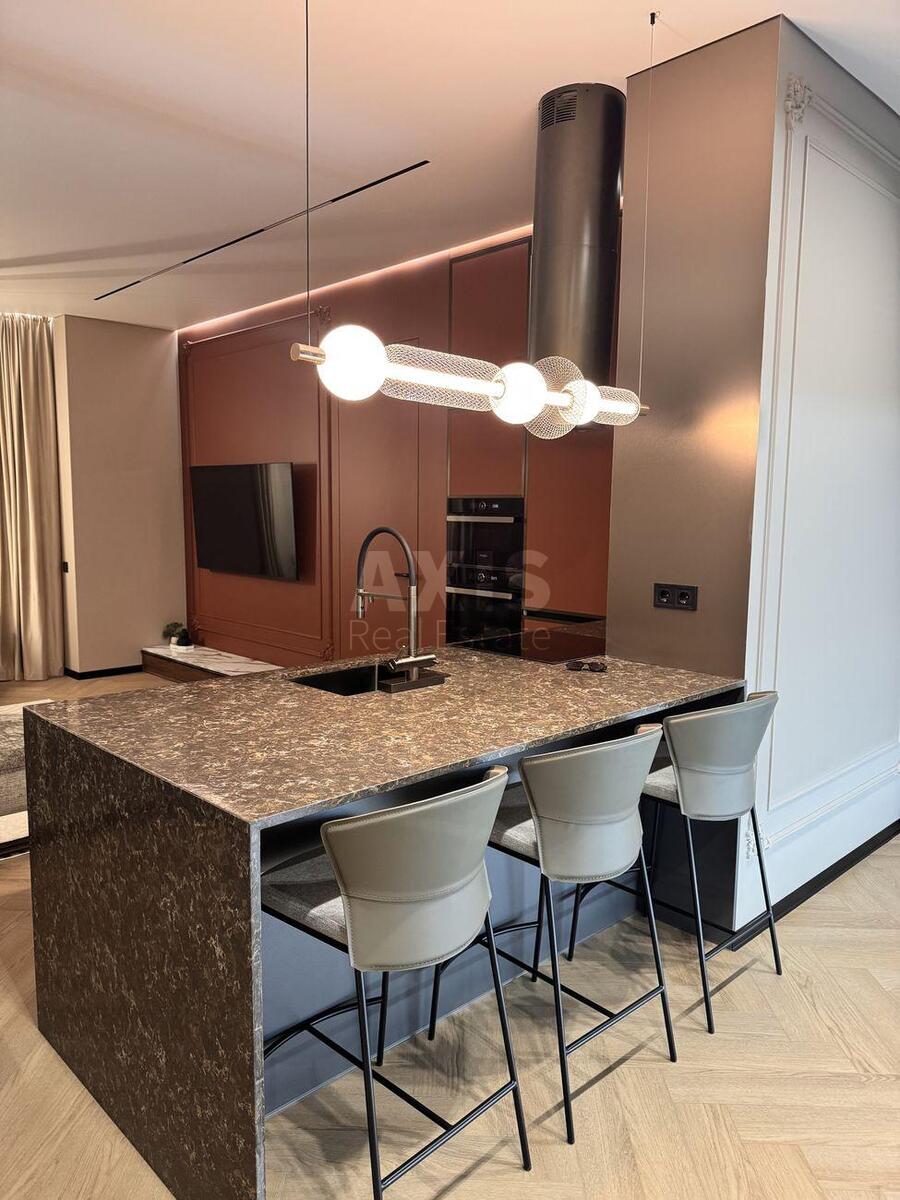 2k apartment vul. Dragomyrova Myhajla 14А0