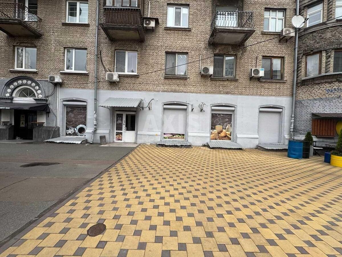 Объект торговли ул. Липковского Василия Митрополита 40, 300м261689