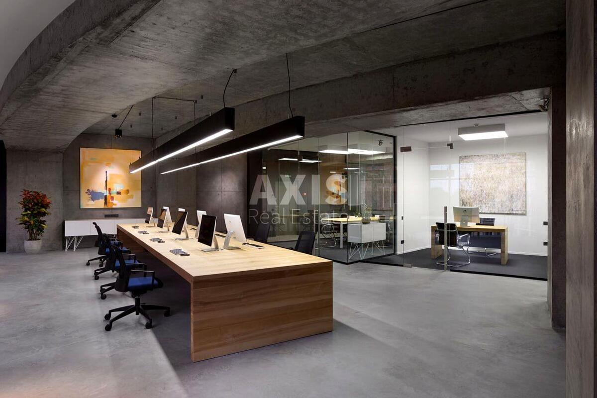 Office vul. Jevgena Konoval'cja 36Д, 308m2593863