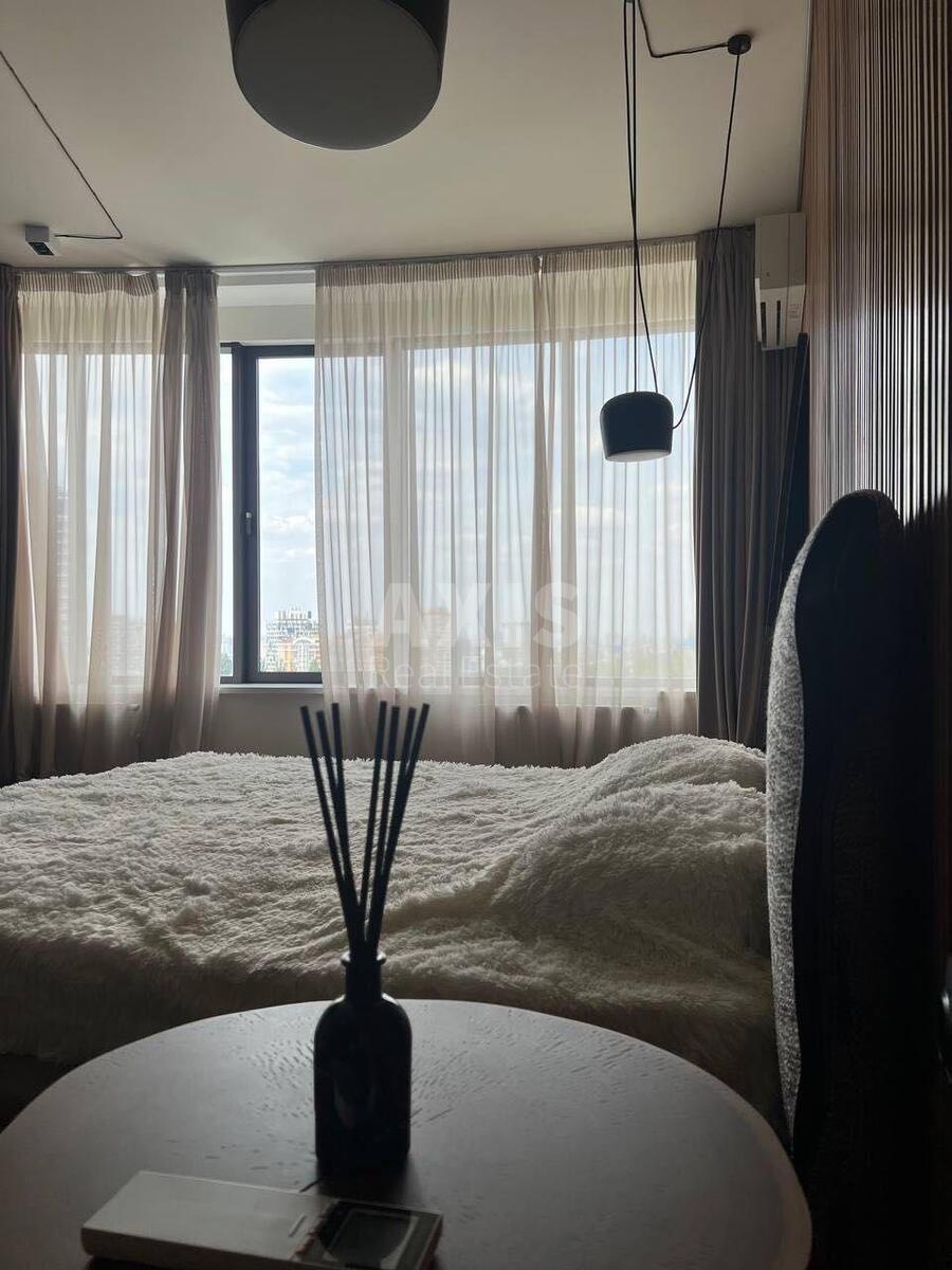 3к квартира ул. Евгения Коновальца 26А6190611