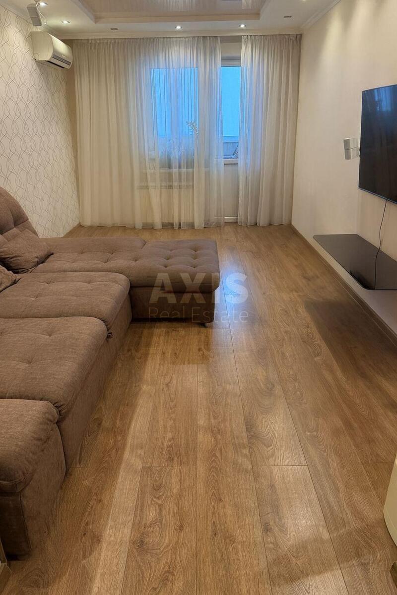 3k apartment vul. Urlivs'ka 36619721