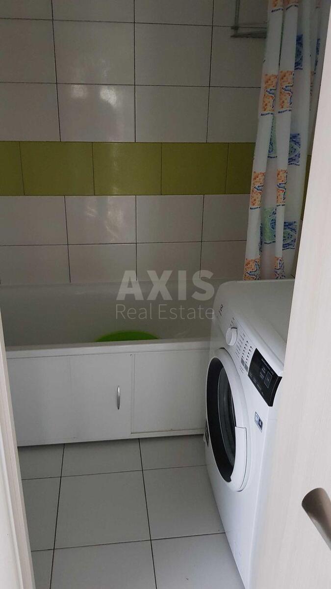 2к квартира ул. Бурмистенко 12577357
