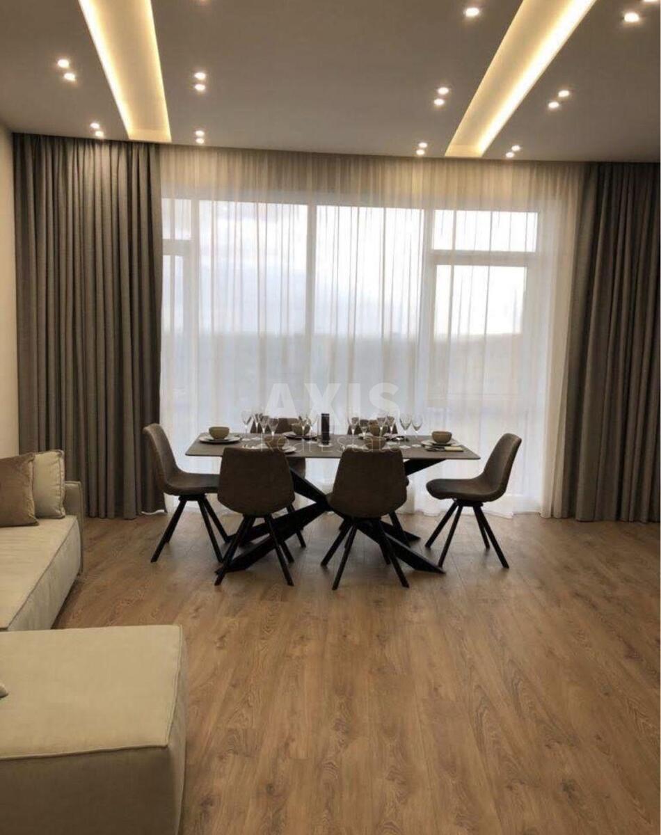 4k apartment vul. Buslivs'ka 12621503