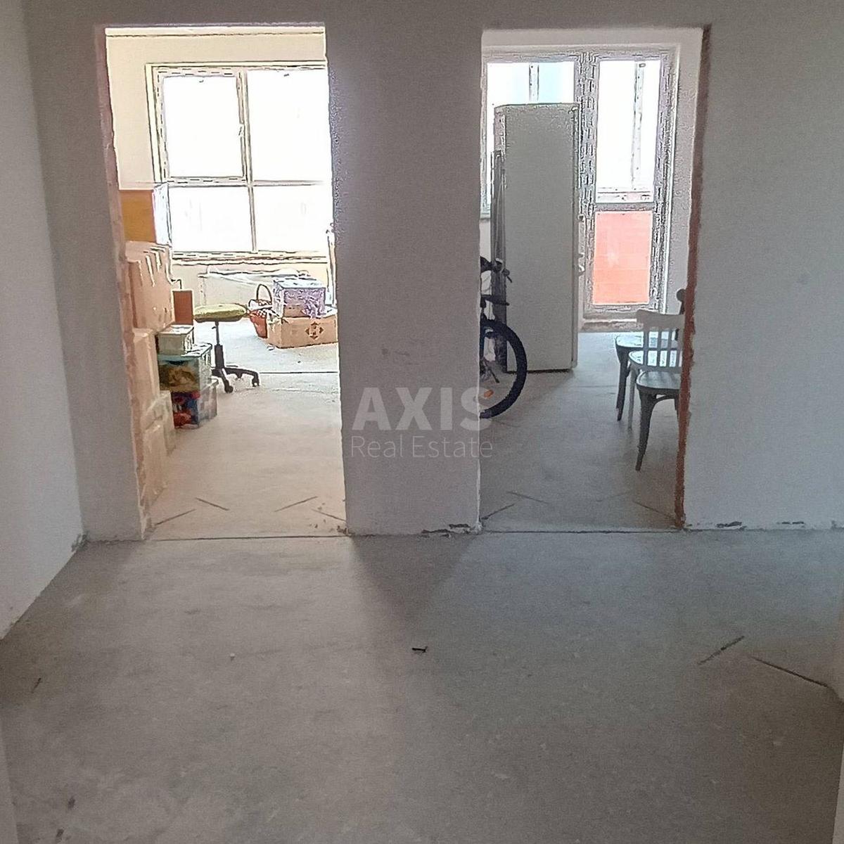 3k apartment vul. Voskresens'ka 142