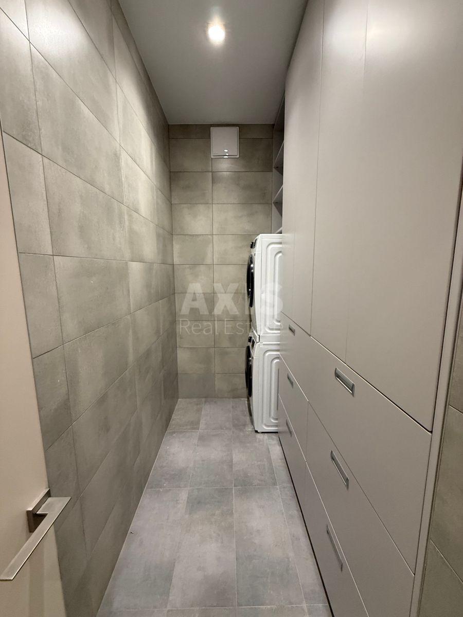 3k apartment vul. Antonovycha 118/19580225