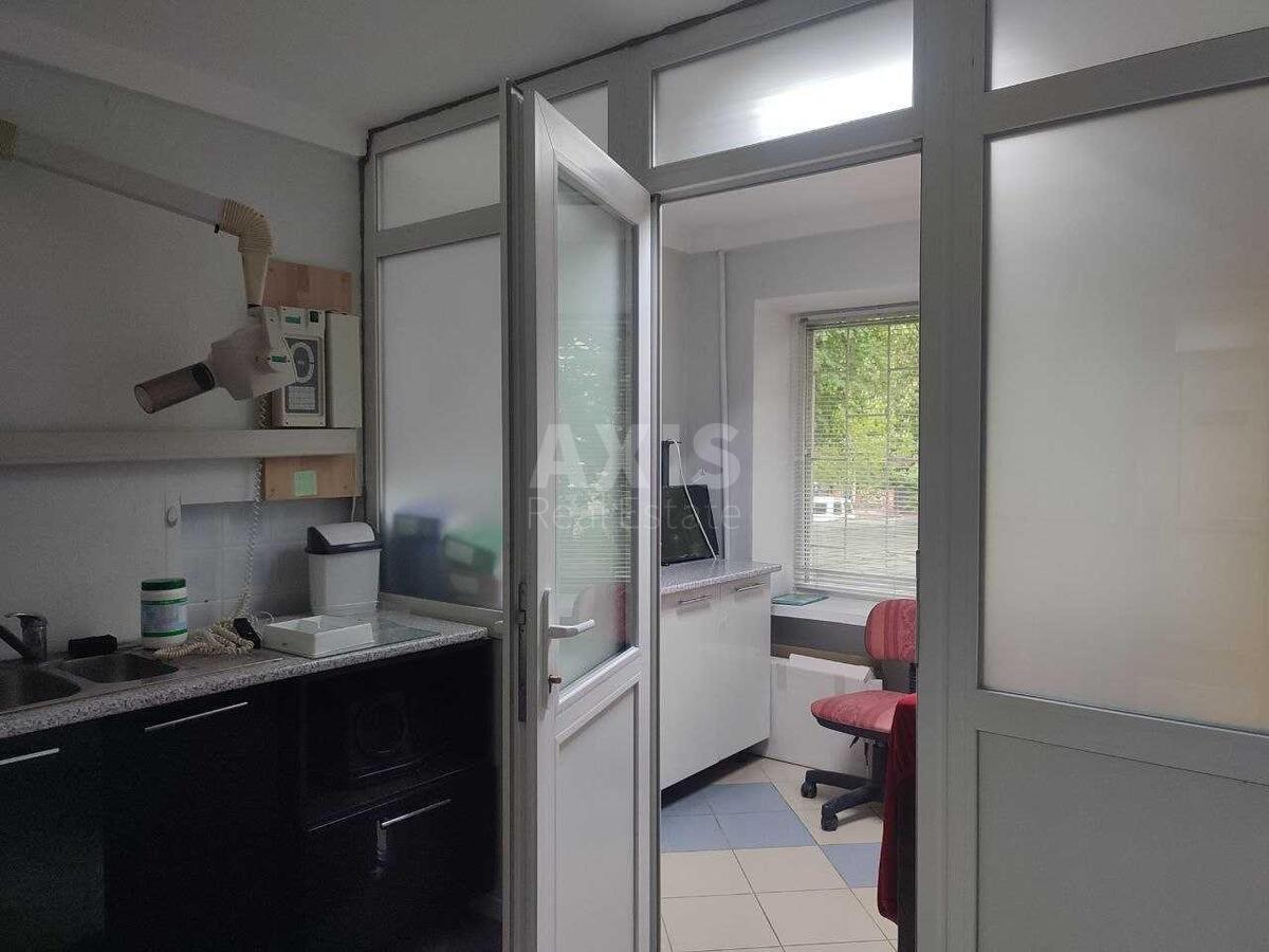 Office vul. Geroi'v Oborony 7, 90m2594497