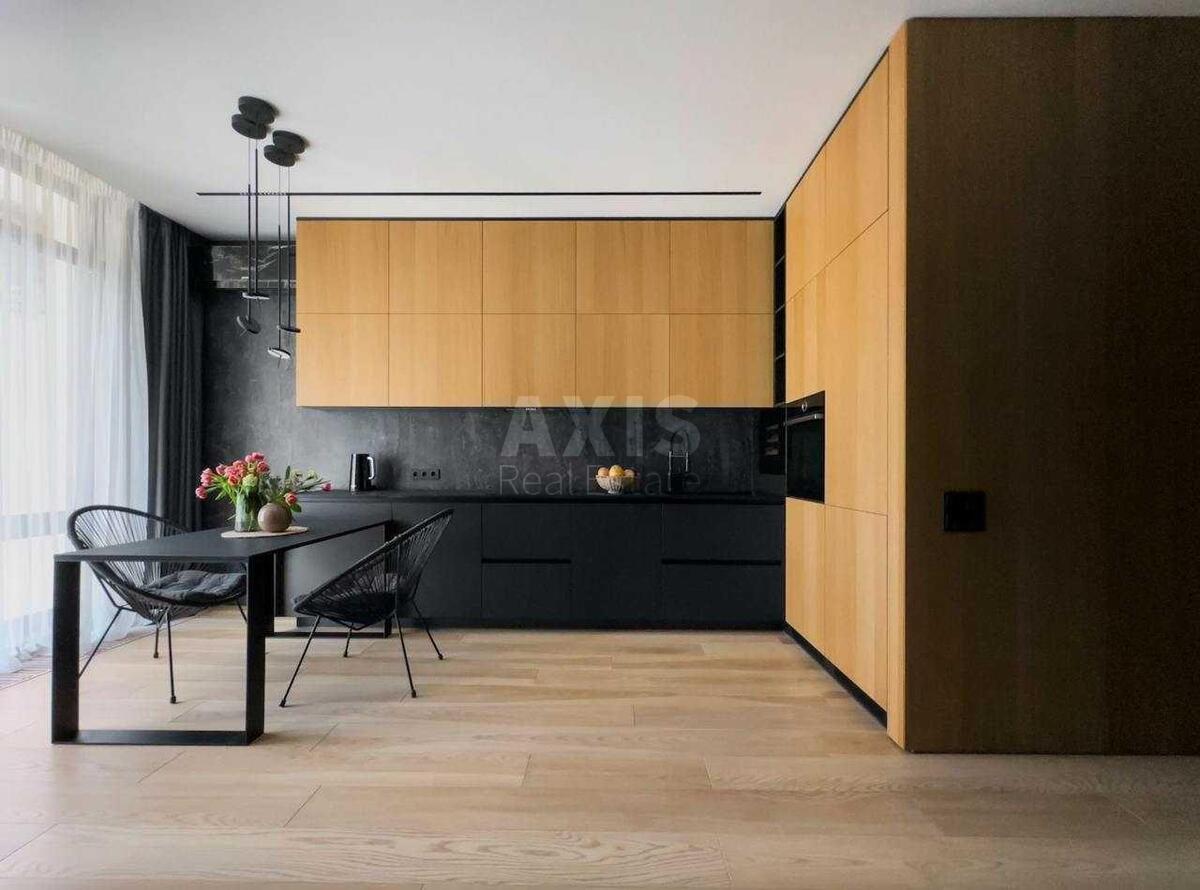 1k apartment vul. Antonovycha 443