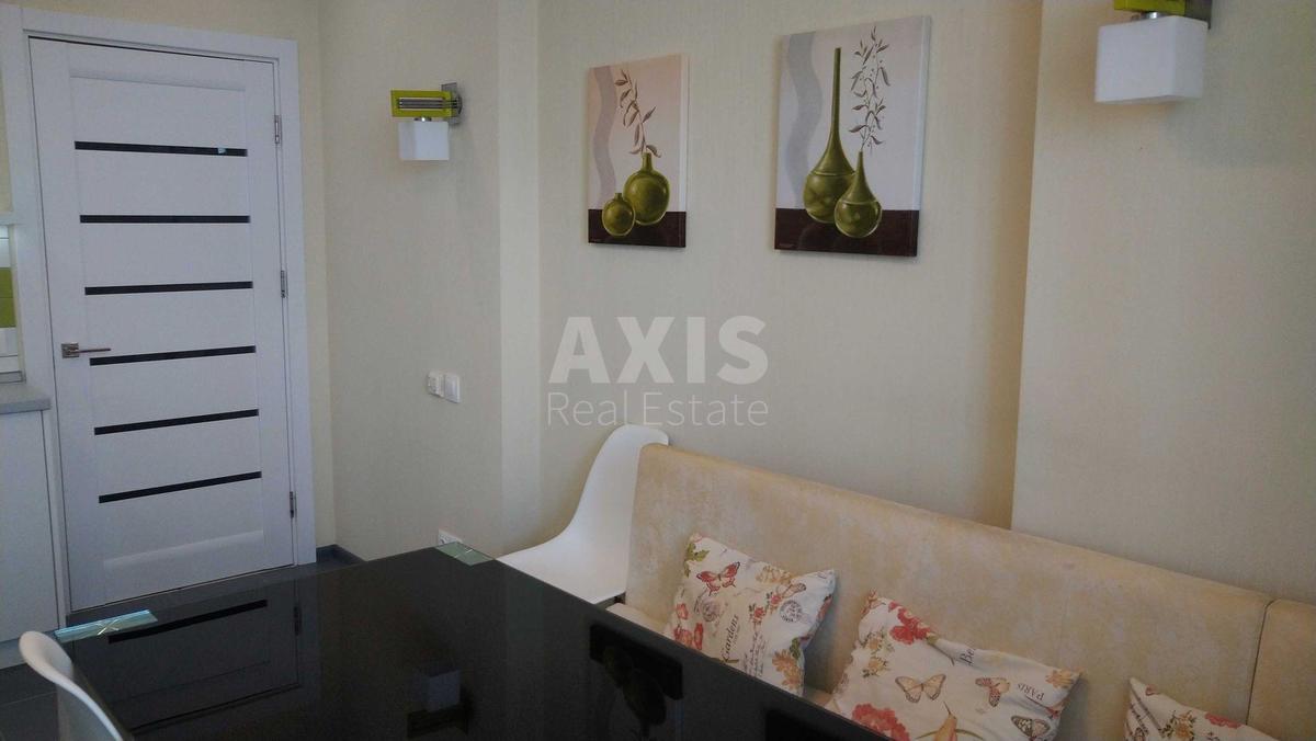 3k apartment vul. Bogdanivs'ka 7А4