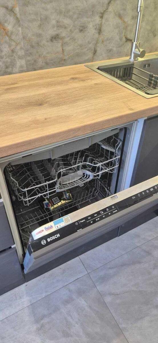 3к квартира ул. Братьев Чибинеевых 8626995