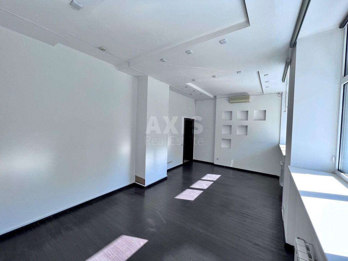 Office vul. Verhovynna 37, 130m2585839