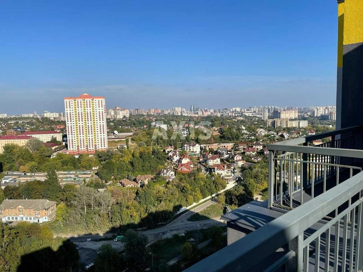 5k apartment vul. Radchenka Petra 2712