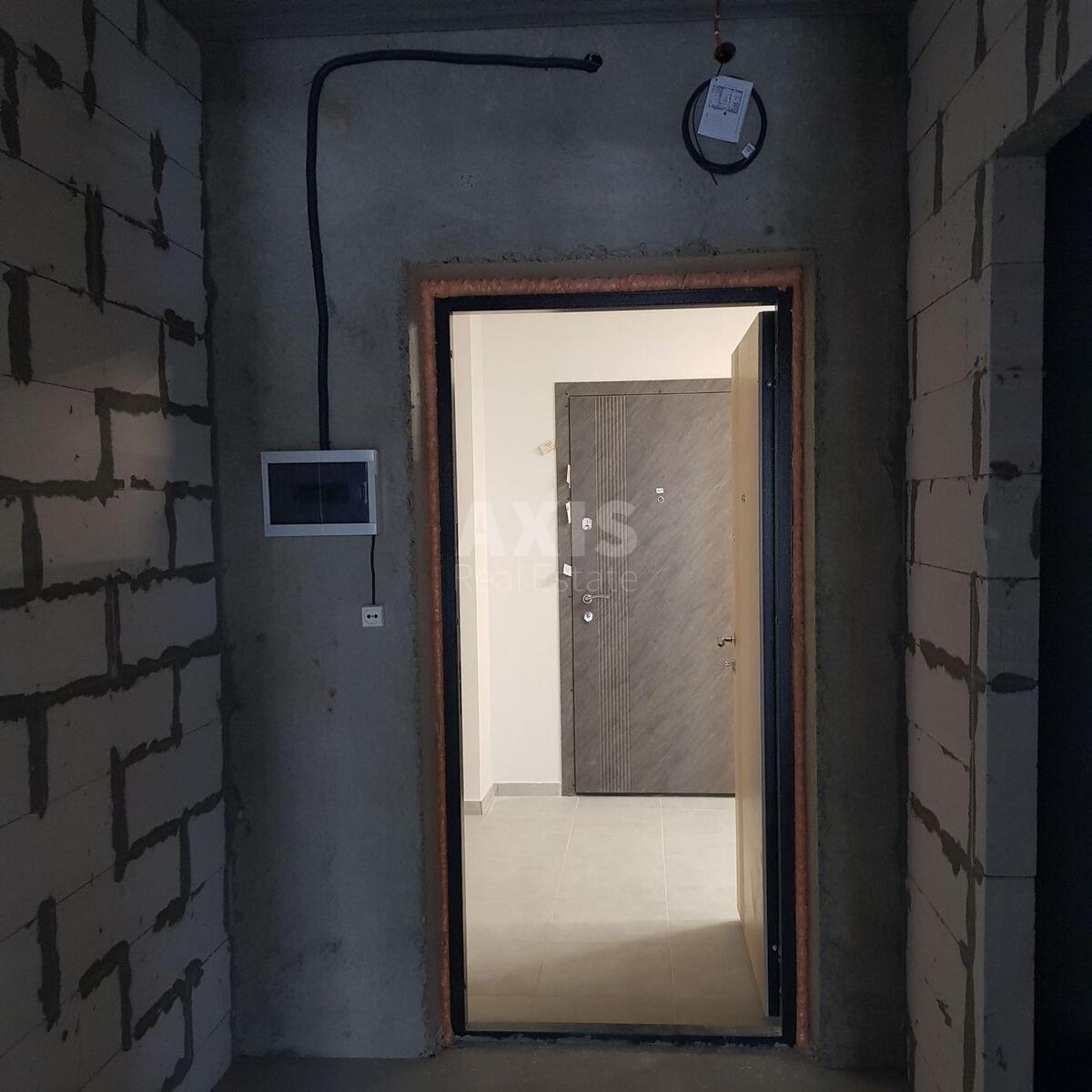 1k apartment vul. Myhajla Maksymovycha 249