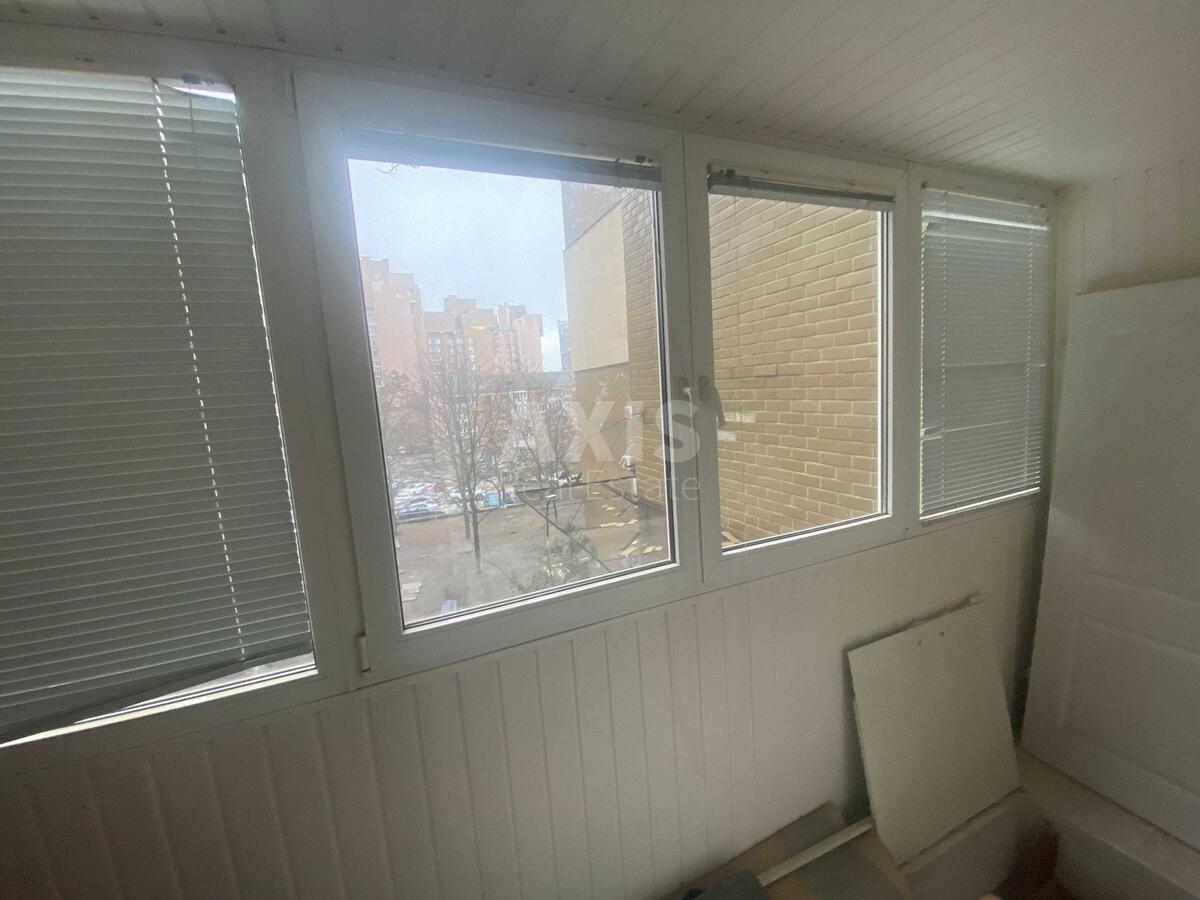 2k apartment vul. Antonovycha 888