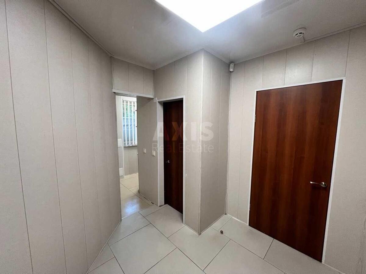 Офис ул. Кирилловская 116А, 60м26048810
