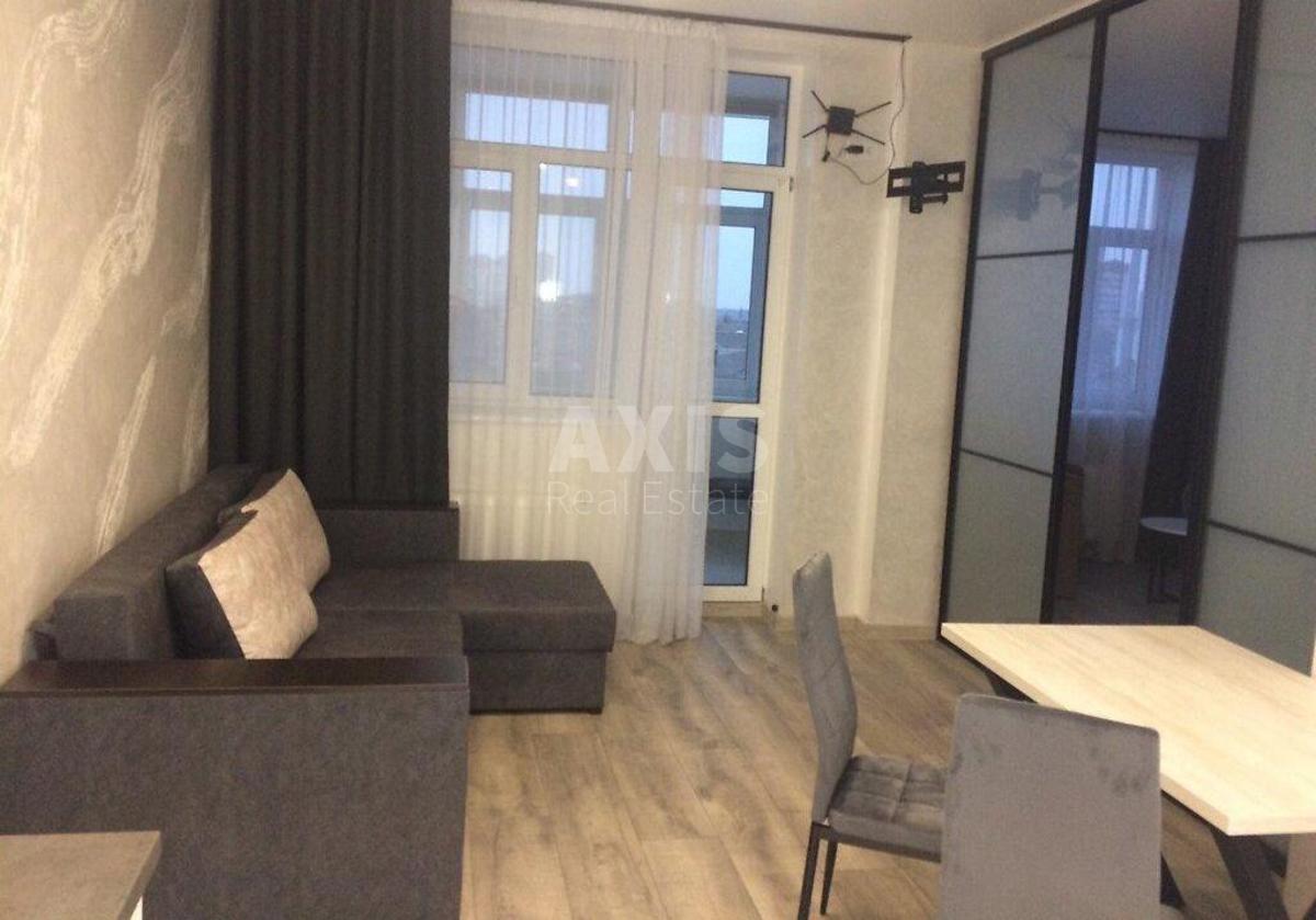 2k apartment vul. Krakivs'ka 304