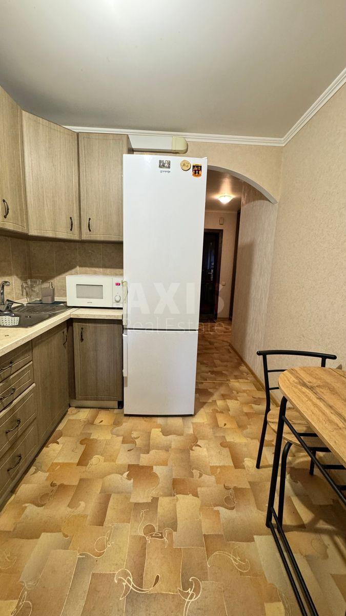 1к квартира спуск Кловский 205