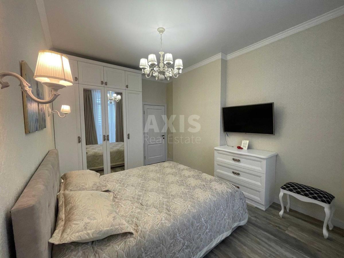 5k apartment vul. Demii'vs'ka 132
