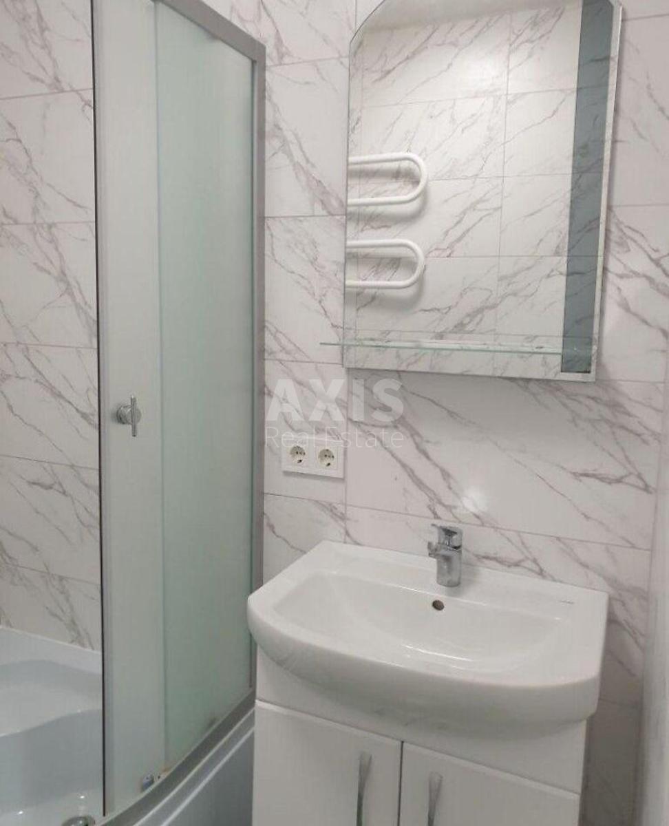 2k apartment vul. Nyzhn'ojurkivs'ka 43