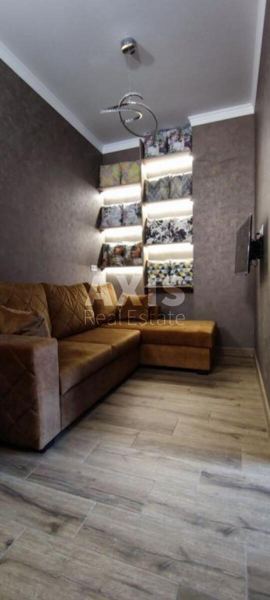 1k apartment vul. Zhyljans'ka 684