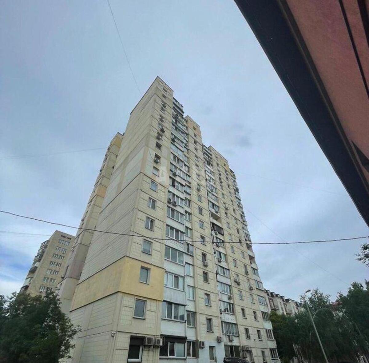 2k apartment vul. Pyrogovs'kogo Oleksandra 19/8