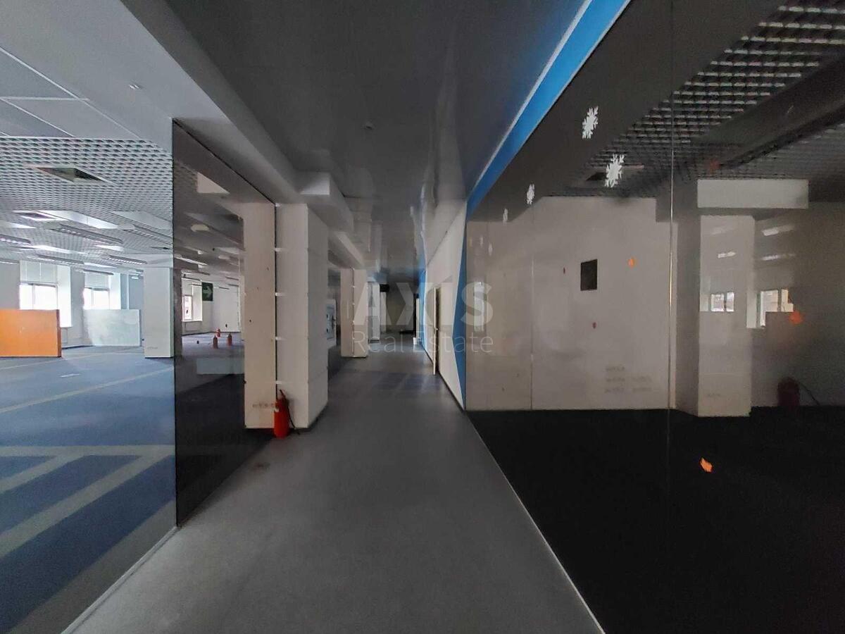 Office vul. Bul'varno-Kudrjavs'ka 24, 783m22