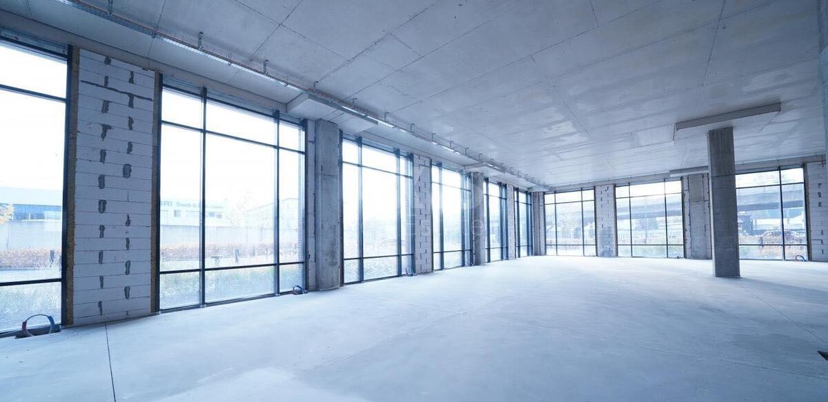 Trade object vul. Novokostjantynivs'ka 12, 880m20